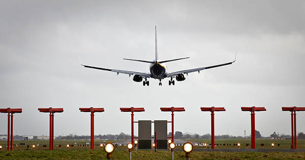 Temporary Closure of Dublin Airport s South Runway 10R 28L to