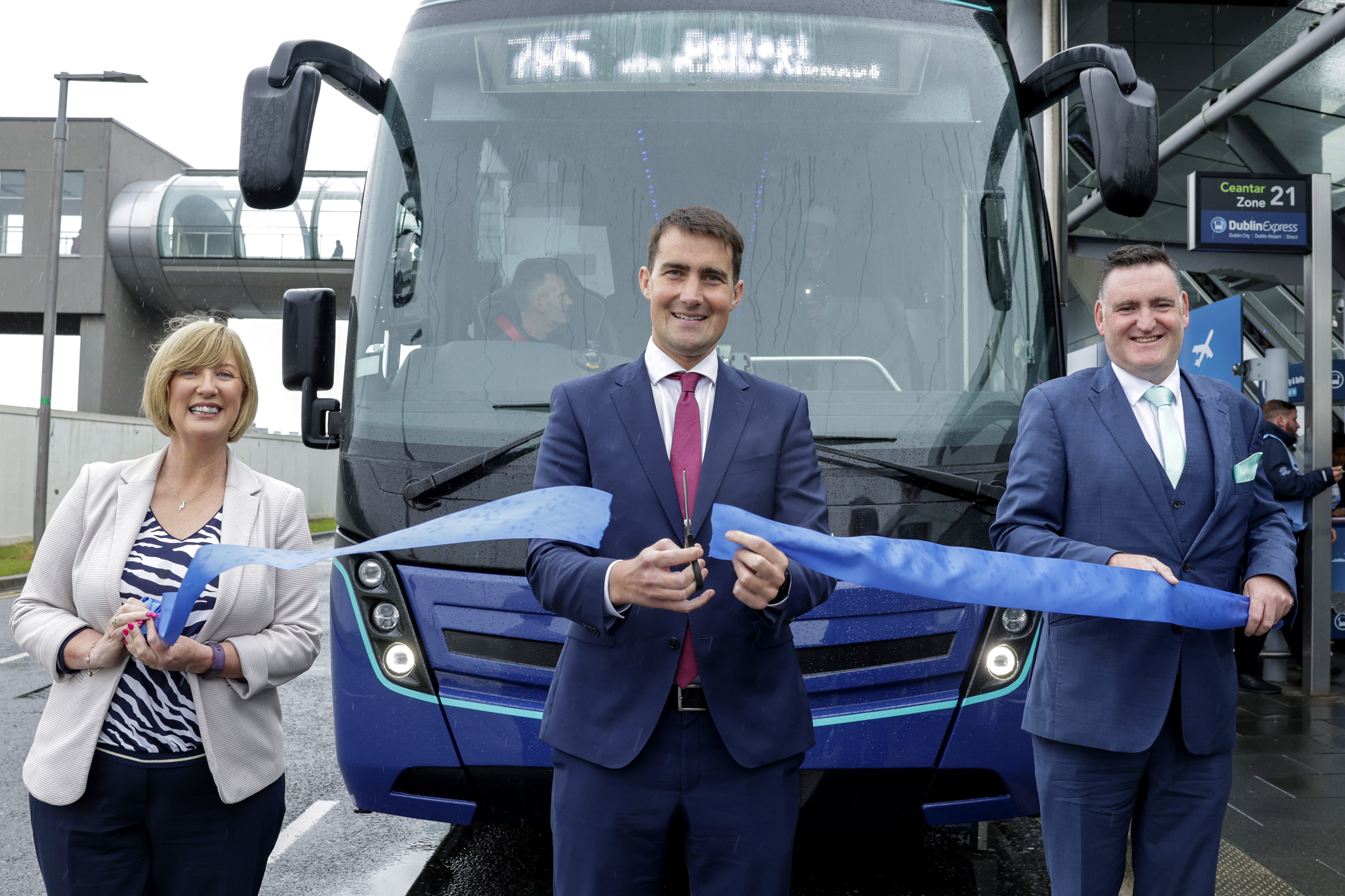 Dublin Airport Gets New Direct Bus Service To Belfast