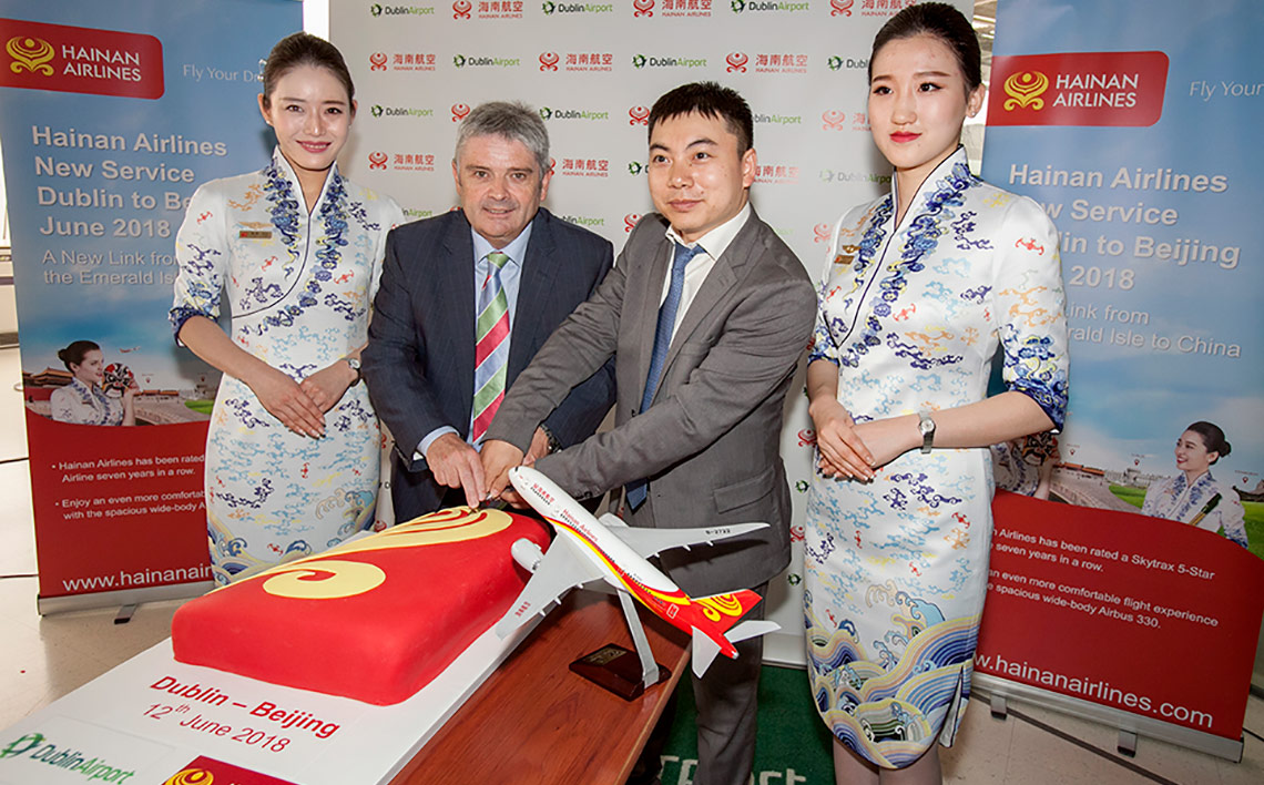 hainan-cake-cutting---web